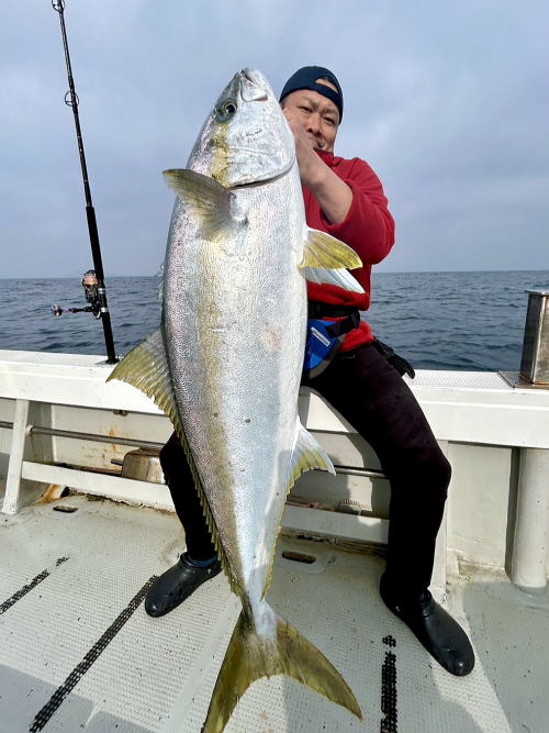 カーペンター メモリアル フィッシュ