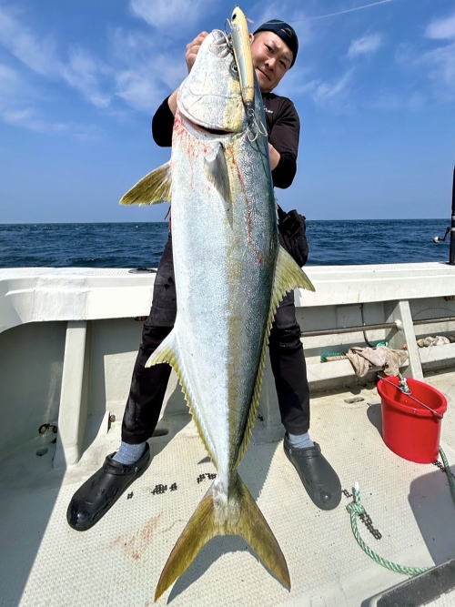 カーペンター メモリアル フィッシュ